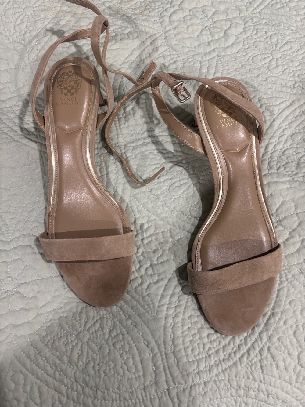 Vince Camuto Lylah Suede Ankle-Tie Sandals NWOB!!